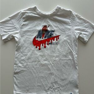 Nike White and Red Short Sleeve Tee